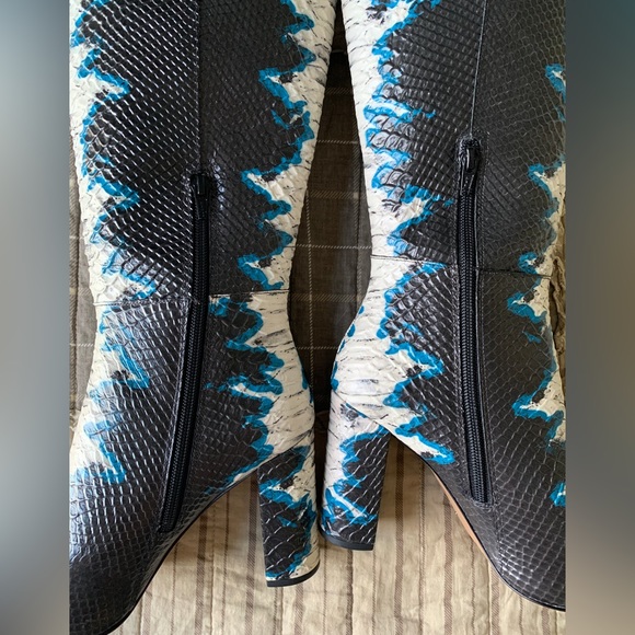 Gianni Bini Kellbie Snakeskin Leather Tall Boots High Heel Knee Boots Like New - Picture 12 of 14